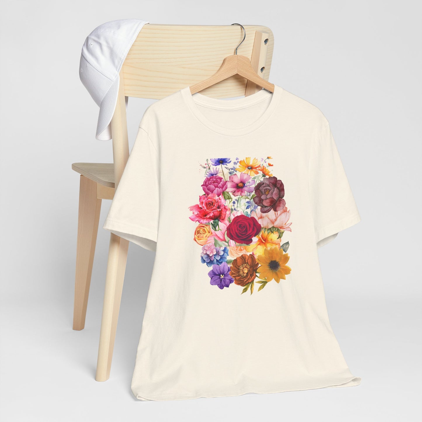 Floral Print  Jersey Tee – Vintage Botanical Graphic T-Shirt