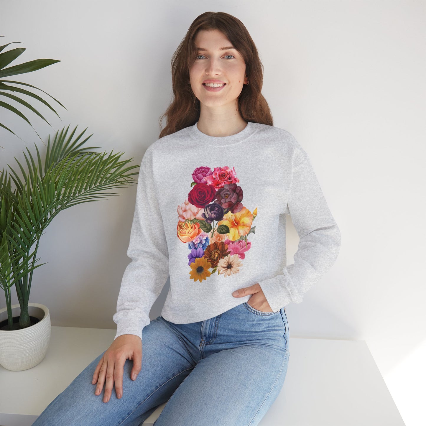 Floral Bouquet Vintage Heavy Blend™ Crewneck Sweatshirt - Cozy & Bright Style for Every Occasion